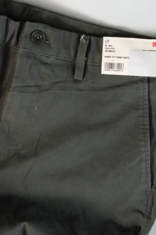 Herrenhose, Größe L, Farbe Grün, Preis 42,99 €