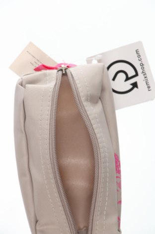 Kosmetiktasche, Farbe Beige, Preis € 20,99