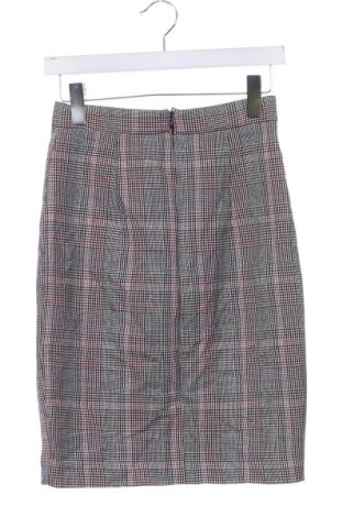 Sukně H&M, Velikost XS, Barva Vícebarevné, Cena  179,00 Kč