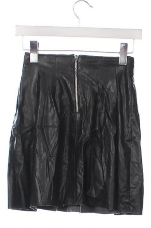 Sukně Stradivarius, Velikost XXS, Barva Černá, Cena  49,00 Kč