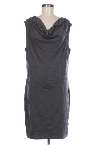 Kleid, Größe M, Farbe Grau, Preis 10,99 €