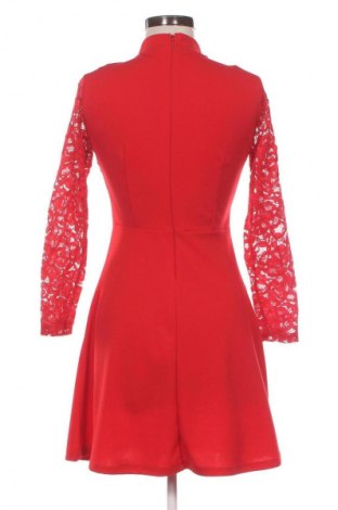 Kleid, Größe M, Farbe Rot, Preis € 14,91