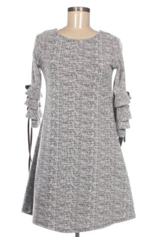 Kleid, Größe S, Farbe Grau, Preis 20,99 €