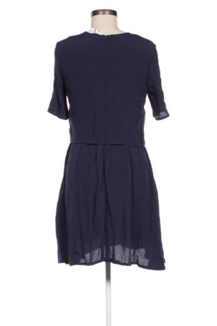 Kleid Axara, Größe M, Farbe Blau, Preis 111,48 €