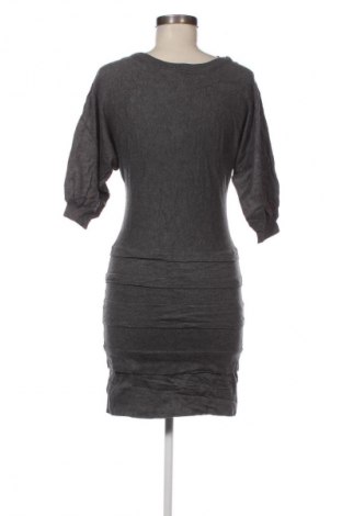 Kleid B.Young, Größe M, Farbe Grau, Preis € 23,99