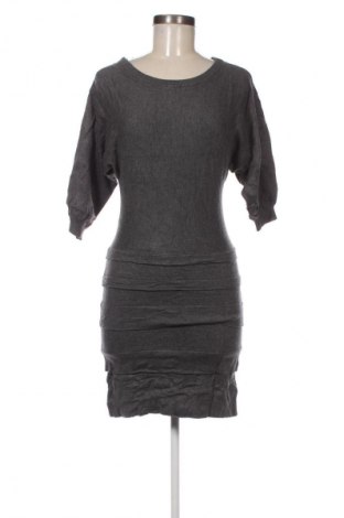 Kleid B.Young, Größe M, Farbe Grau, Preis € 6,99