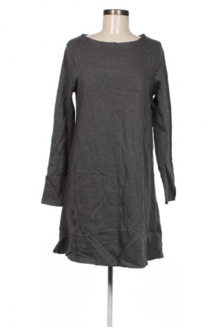 Kleid C&A, Größe M, Farbe Grau, Preis 20,99 €