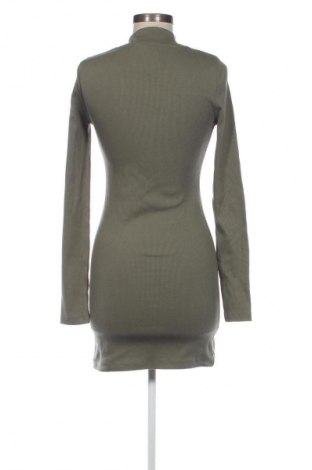 Rochie Calvin Klein Jeans, Mărime S, Culoare Verde, Preț 178,99 Lei