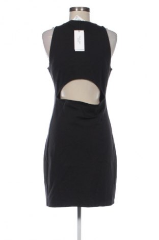 Rochie Calvin Klein Jeans, Mărime L, Culoare Negru, Preț 509,99 Lei