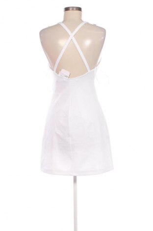 Kleid Calvin Klein Jeans, Größe S, Farbe Weiß, Preis 63,99 €