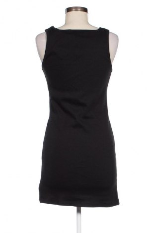 Рокля Calvin Klein Jeans, Размер XL, Цвят Черен, Цена 167,99 лв.