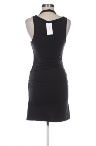 Kleid Calvin Klein Jeans, Größe S, Farbe Schwarz, Preis € 53,99