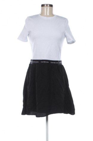 Kleid Calvin Klein Jeans, Größe L, Farbe Mehrfarbig, Preis € 117,99