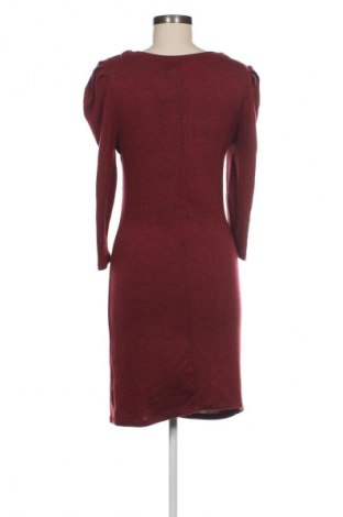 Kleid Fisherfield, Größe M, Farbe Rot, Preis 10,99 €