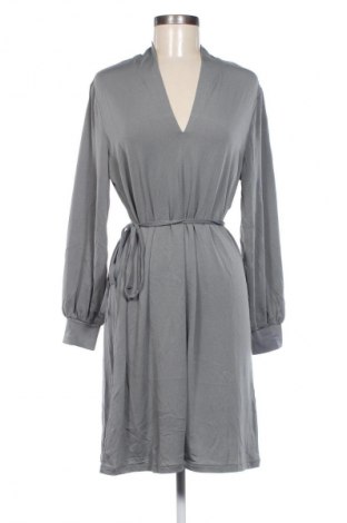 Kleid H&M, Größe M, Farbe Grau, Preis € 4,99