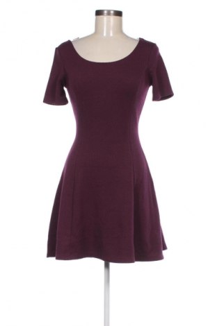 Kleid H&M Divided, Größe S, Farbe Rot, Preis € 7,99