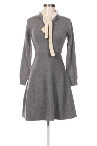 Kleid M&V, Größe S, Farbe Grau, Preis 20,99 €