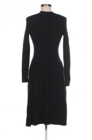 Kleid Mohito, Größe M, Farbe Schwarz, Preis 14,91 €