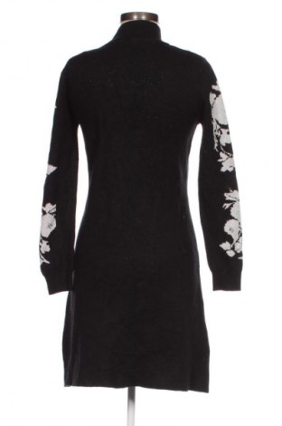 Rochie Poeta, Mărime M, Culoare Negru, Preț 133,99 Lei