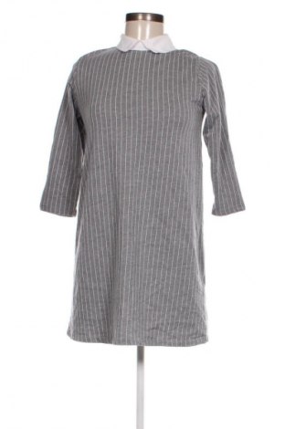 Kleid Pull&Bear, Größe S, Farbe Grau, Preis € 20,99