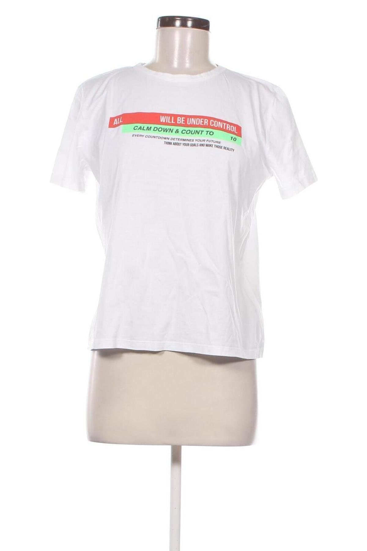 Γυναικείο t-shirt Zara, Μέγεθος M, Χρώμα Λευκό, Τιμή 8,05 €