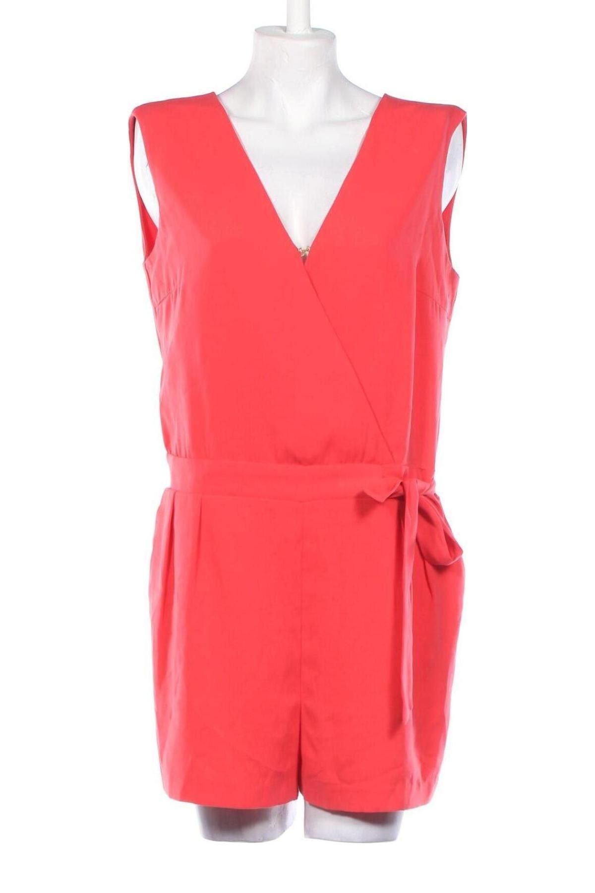 Women's short jumpsuit Reserved, Mărime M, Culoare Roșu, Preț 99,87 Lei