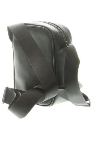 Kabelka  Tommy Hilfiger, Farba Čierna, Cena  91,95 €