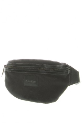 Saszetka do pasa Calvin Klein, Kolor Czarny, Cena 271,99 zł