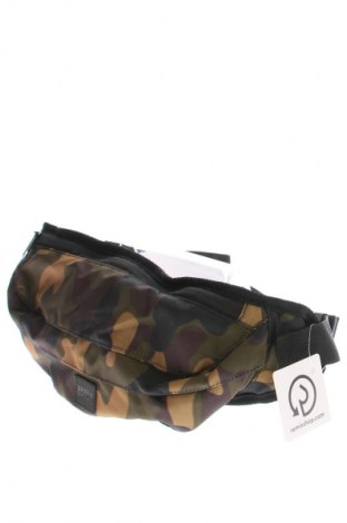 Чанта за кръст Urban Classics, Цвят Многоцветен, Цена 11,24 €