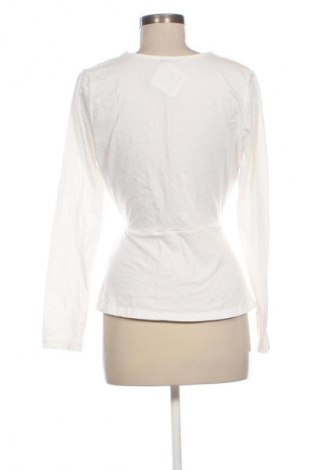 Damen Shirt About You, Größe M, Farbe Weiß, Preis € 10,17