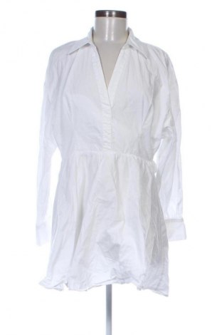 Dámská halenka Bershka, Velikost L, Barva Bílá, Cena  215,00 Kč