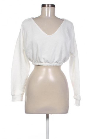 Damen Shirt Bershka, Größe XS, Farbe Weiß, Preis € 10,00