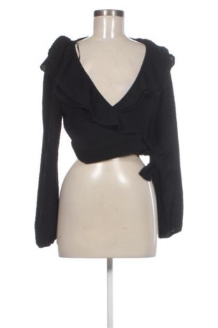 Dámská halenka Bershka, Velikost M, Barva Černá, Cena  159,00 Kč