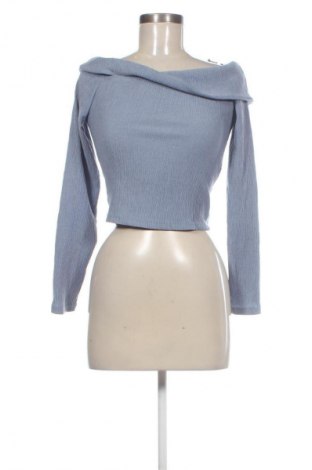 Dámská halenka Bershka, Velikost M, Barva Modrá, Cena  129,00 Kč