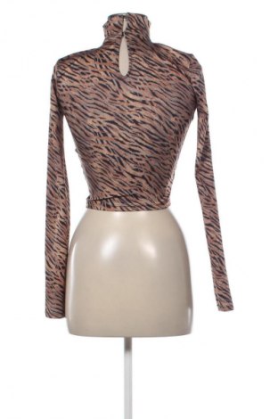 Női blúz Bershka, Méret S, Szín Sokszínű, Ár 4 042 Ft