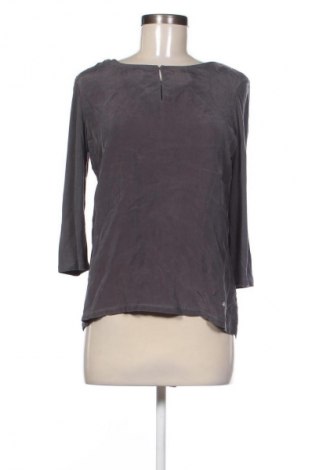 Damen Shirt Brax, Größe M, Farbe Grau, Preis 8,99 €