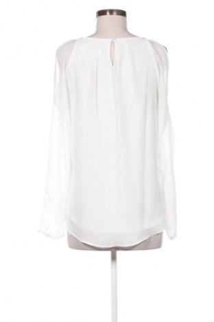 Női blúz Clockhouse, Méret S, Szín Fehér, Ár 4 132 Ft