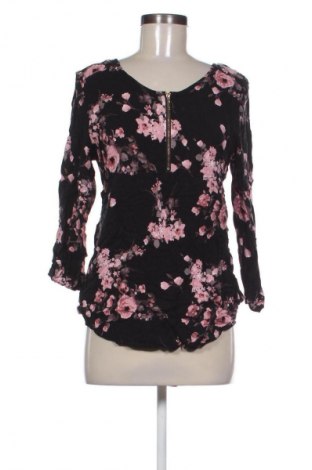 Dámská halenka Colloseum, Velikost L, Barva Vícebarevné, Cena  119,00 Kč