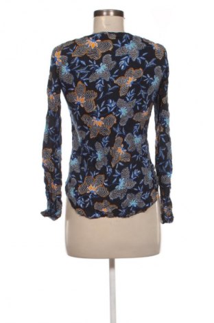 Damen Shirt Esprit, Größe S, Farbe Mehrfarbig, Preis 4,99 €