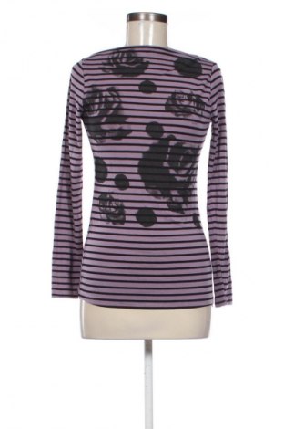 Damen Shirt Famous, Größe M, Farbe Mehrfarbig, Preis € 10,00