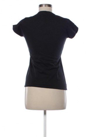 Damen Shirt Gildan, Größe M, Farbe Mehrfarbig, Preis € 8,99