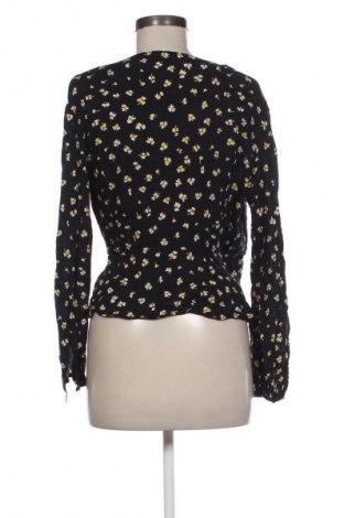 Γυναικεία μπλούζα H&M, Μέγεθος M, Χρώμα Πολύχρωμο, Τιμή 3,99 €