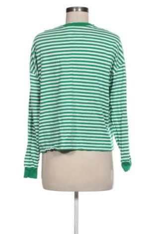 Γυναικεία μπλούζα H&M Divided, Μέγεθος L, Χρώμα Πολύχρωμο, Τιμή 9,36 €