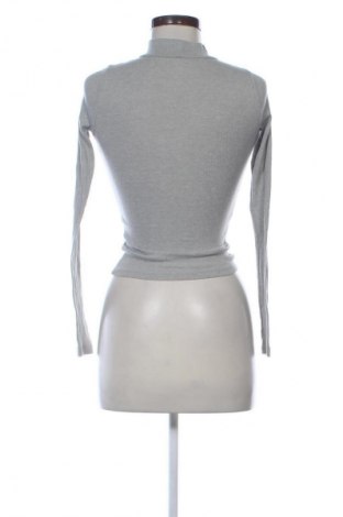 Дамска блуза Hollister, Размер XXS, Цвят Сив, Цена 17,00 €