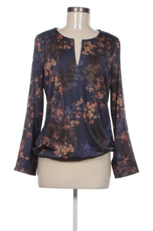 Damen Shirt K design, Größe S, Farbe Mehrfarbig, Preis 7,99 €