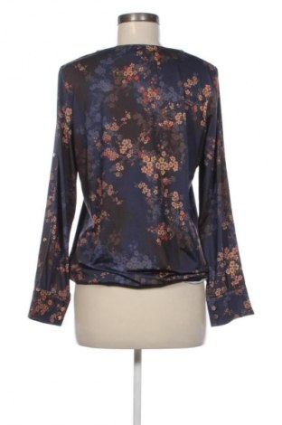 Damen Shirt K design, Größe S, Farbe Mehrfarbig, Preis 7,99 €