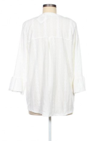 Damen Shirt Laura Torelli, Größe S, Farbe Weiß, Preis 5,99 €
