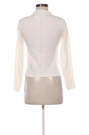 Női blúz Mohito, Méret XS, Szín Fehér, Ár 3 899 Ft