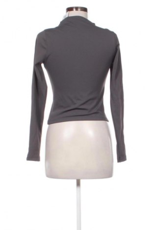 Damen Shirt Nike, Größe M, Farbe Grau, Preis 51,99 €