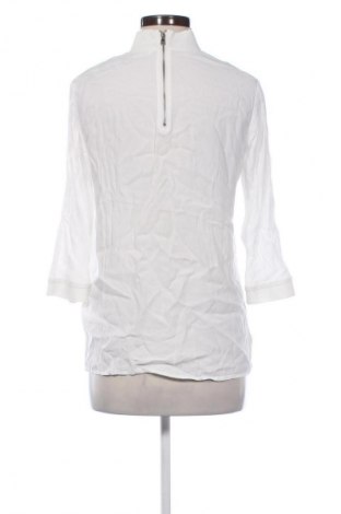 Női blúz ONLY, Méret S, Szín Fehér, Ár 2 489 Ft